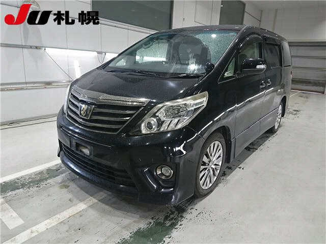 TOYOTA ALPHARD — фото