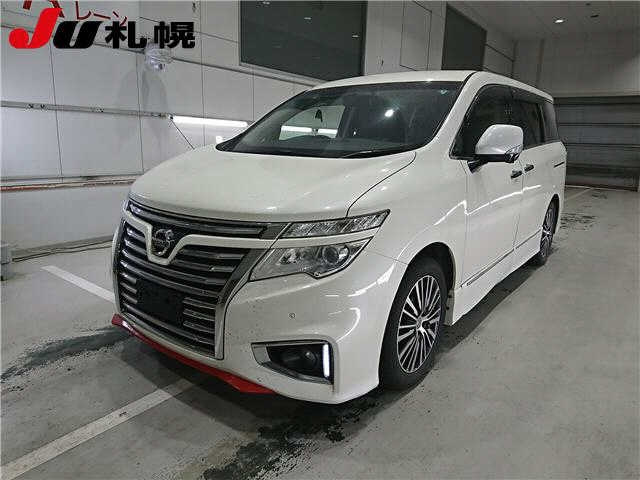 NISSAN ELGRAND — фото