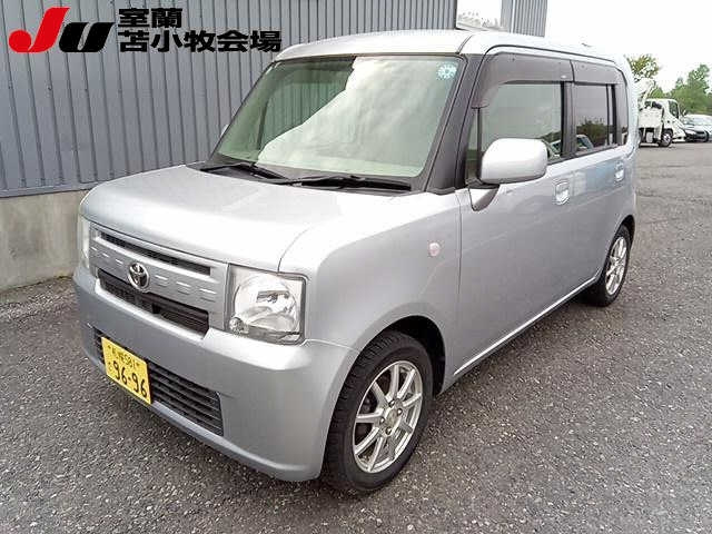 TOYOTA PIXIS — фото