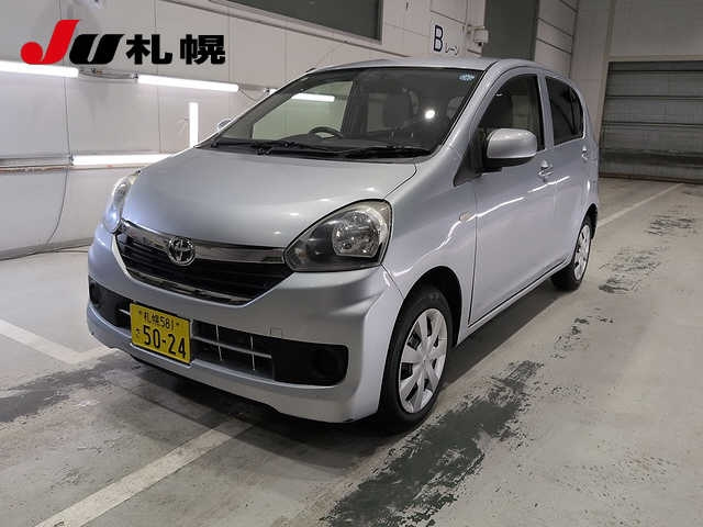 TOYOTA PIXIS — фото