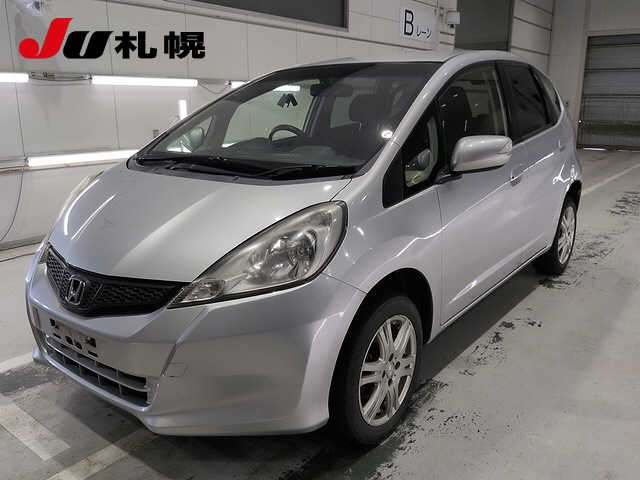 HONDA FIT — фото
