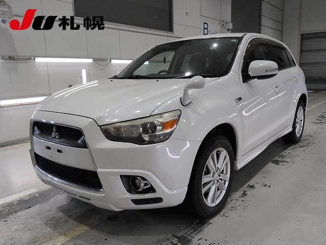 MITSUBISHI RVR — фото