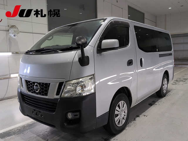 NISSAN CARAVAN — фото