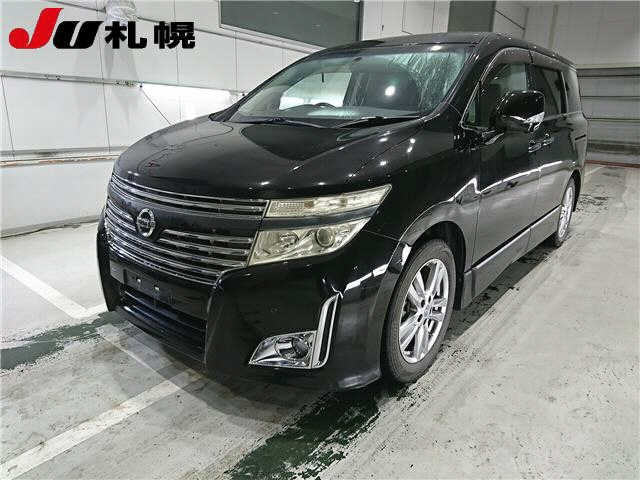 NISSAN ELGRAND — фото