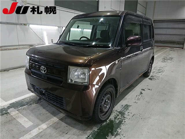 TOYOTA PIXIS — фото