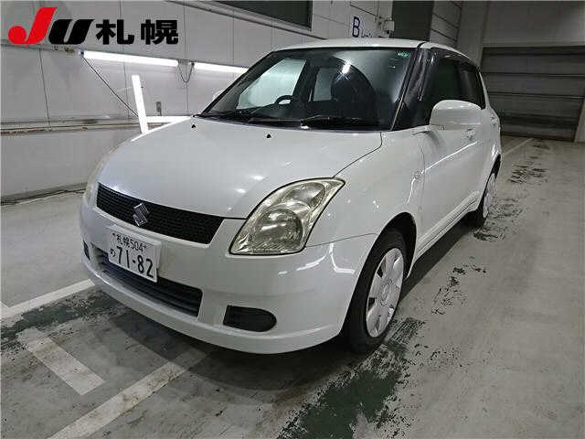 SUZUKI SWIFT — фото
