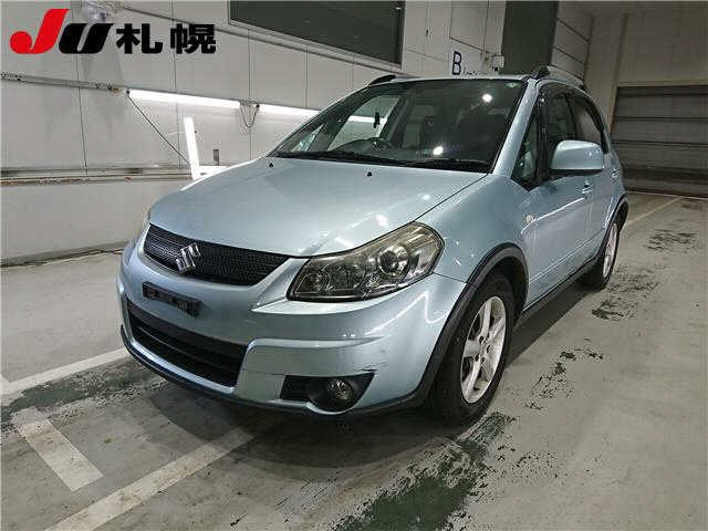SUZUKI SX 4 — фото