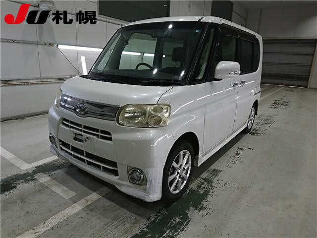 DAIHATSU TANTO — фото
