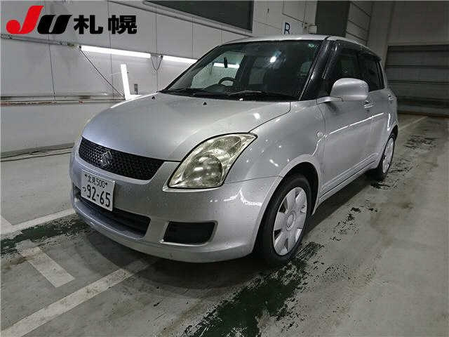 SUZUKI SWIFT — фото
