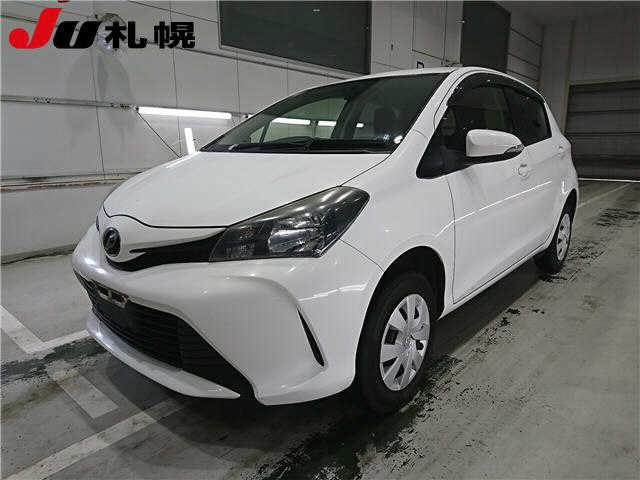 TOYOTA VITZ — фото