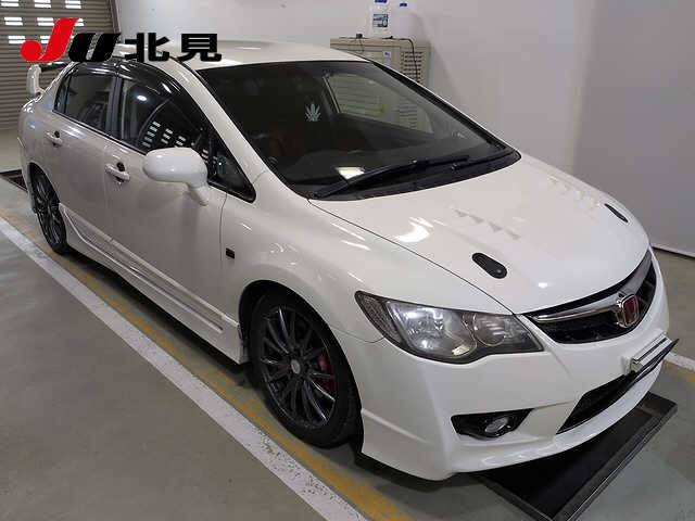 HONDA CIVIC — фото