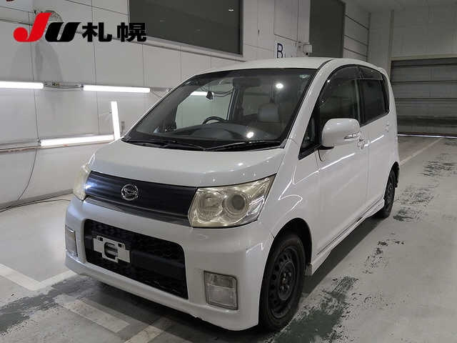 DAIHATSU MOVE — фото