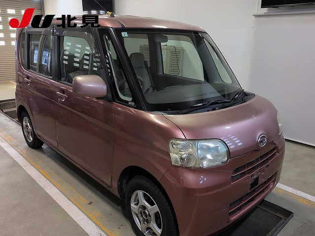 DAIHATSU TANTO — фото