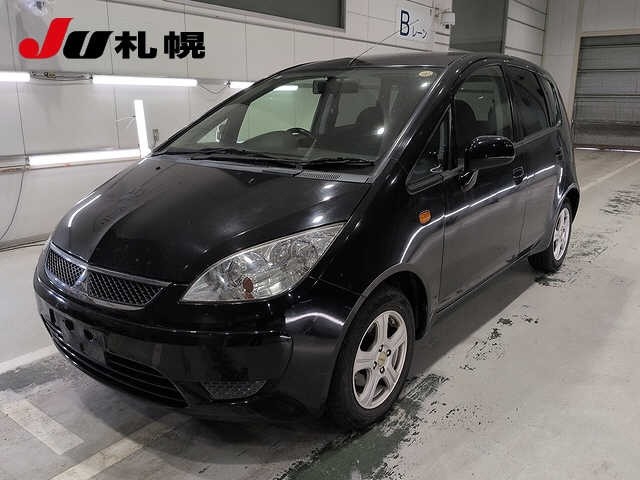 MITSUBISHI COLT — фото
