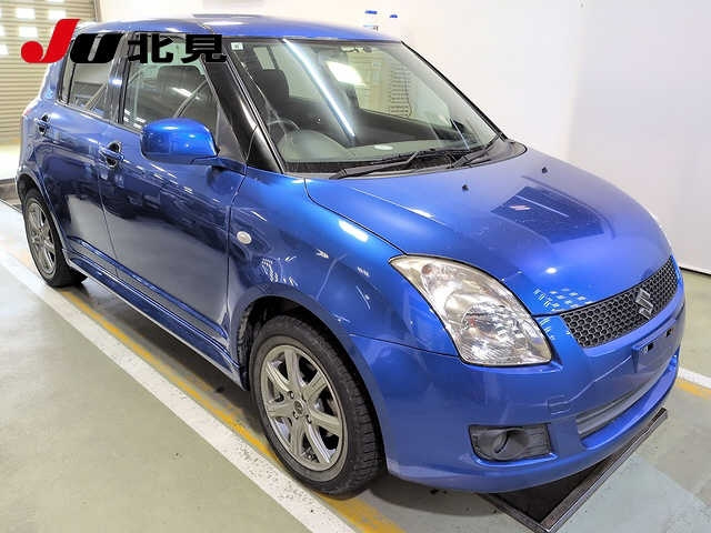SUZUKI SWIFT — фото