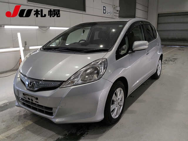 HONDA FIT — фото