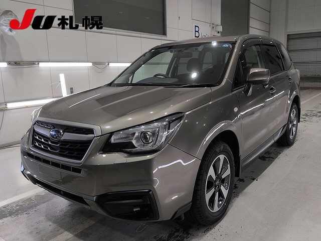 SUBARU FORESTER — фото