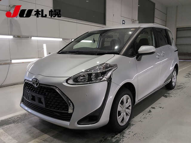 TOYOTA SIENTA — фото