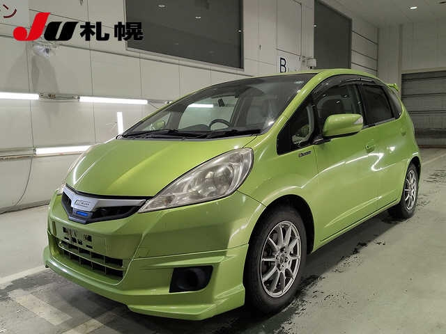 HONDA FIT — фото