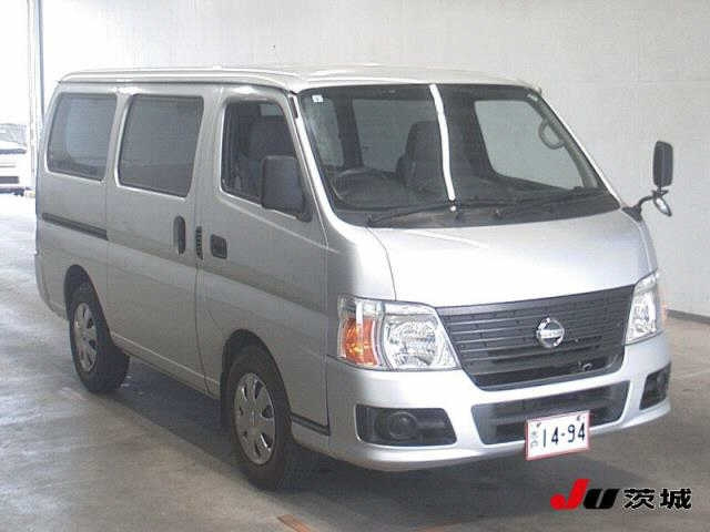 NISSAN CARAVAN — фото