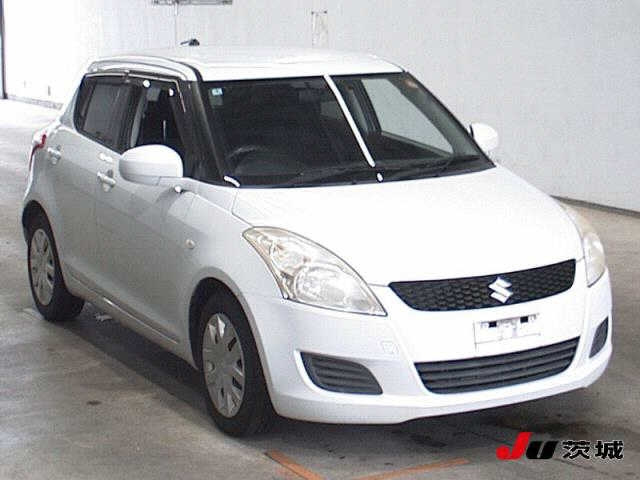 SUZUKI SWIFT — фото