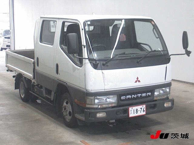 MITSUBISHI CANTER — фото