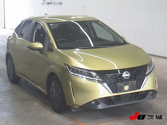 NISSAN NOTE — фото