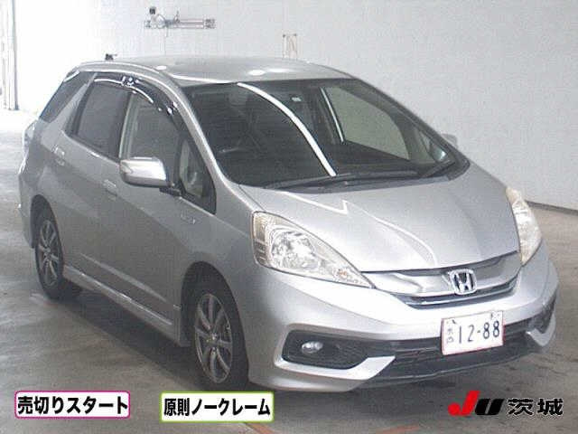 HONDA FIT — фото