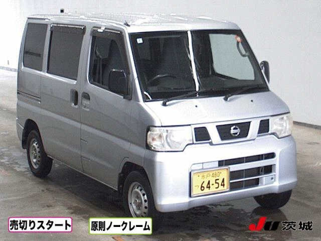 NISSAN CLIPPER — фото