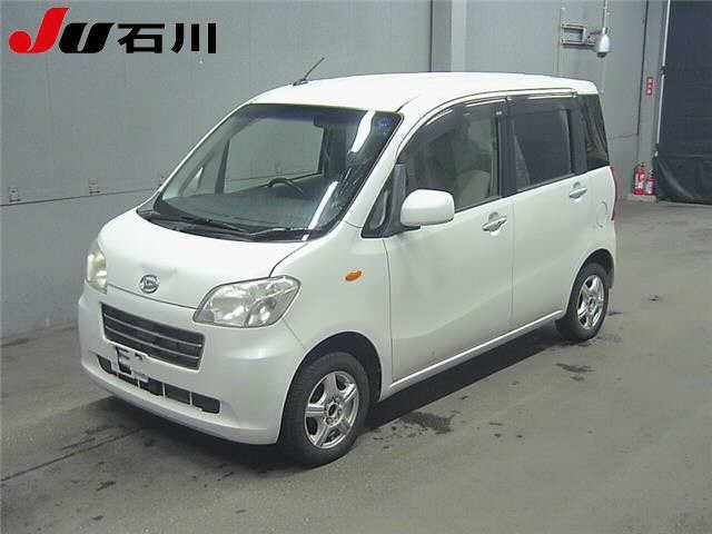 DAIHATSU TANTO — фото