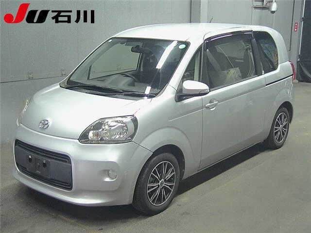 TOYOTA PORTE — фото