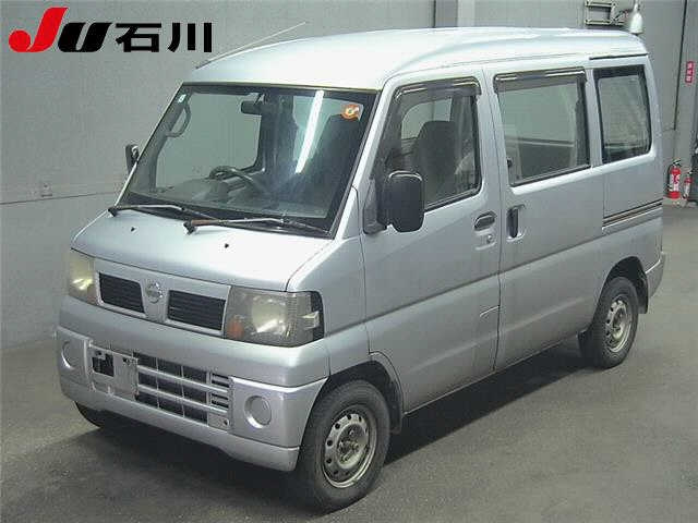 NISSAN CLIPPER — фото