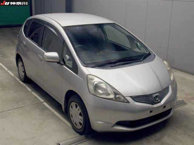 HONDA FIT — фото