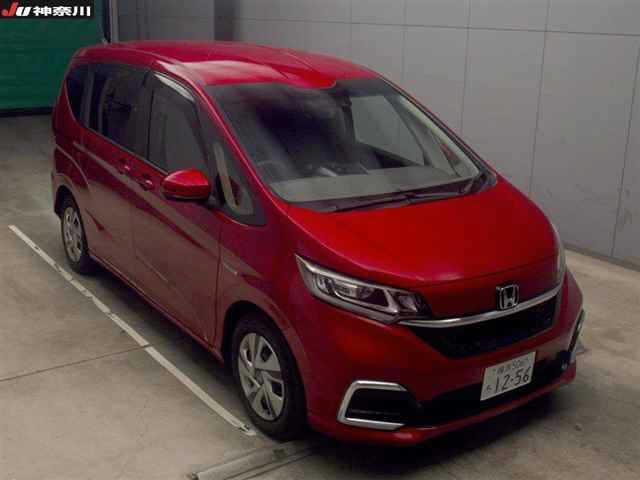 HONDA FREED — фото