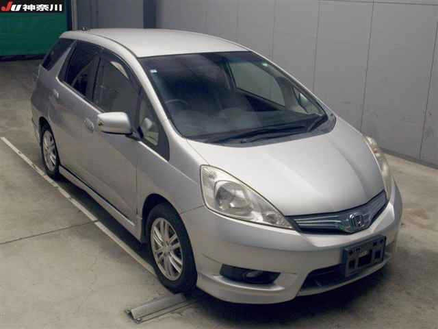 HONDA FIT — фото