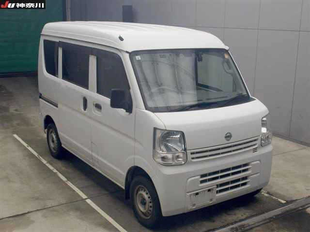 NISSAN CLIPPER — фото