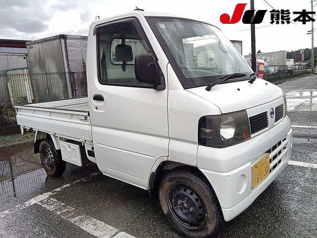NISSAN CLIPPER — фото