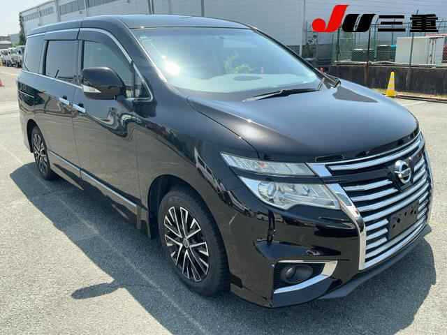 NISSAN ELGRAND — фото