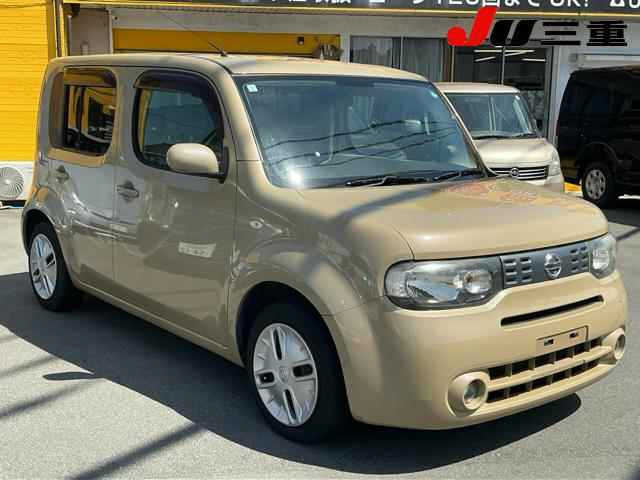 NISSAN CUBE — фото