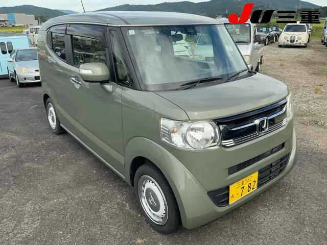 HONDA N BOX SLASH