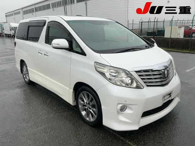 TOYOTA ALPHARD — фото