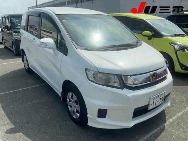 HONDA FREED — фото