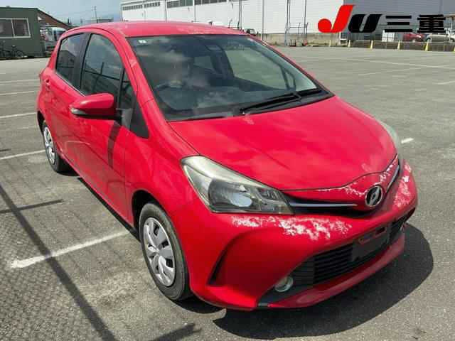 TOYOTA VITZ — фото