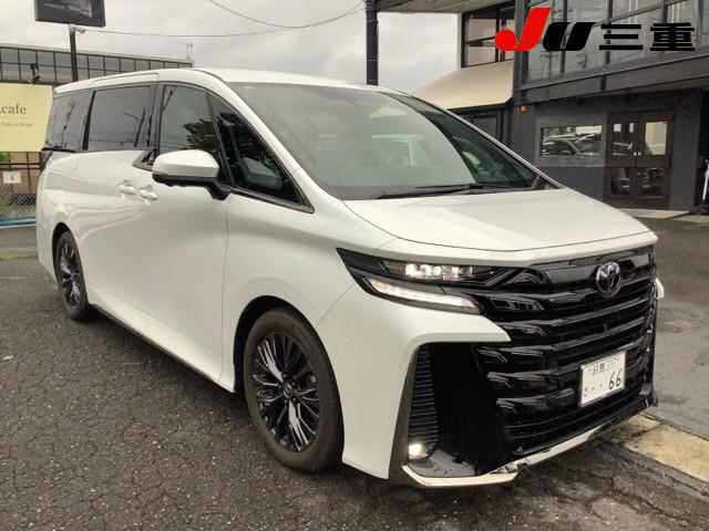 TOYOTA VELLFIRE — фото