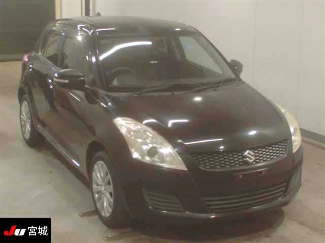 SUZUKI SWIFT — фото