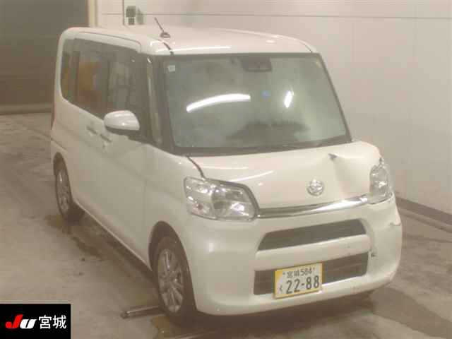 DAIHATSU TANTO — фото