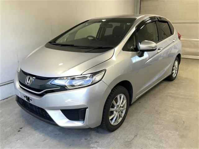HONDA FIT — фото