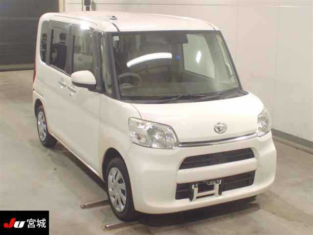 DAIHATSU TANTO — фото