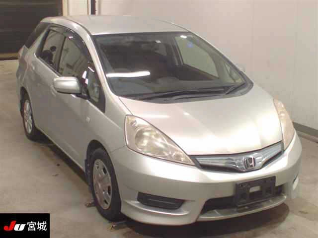 HONDA FIT SHUTTLE
