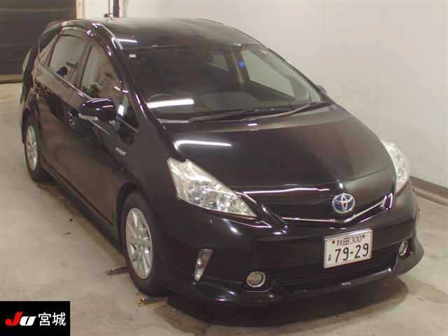 TOYOTA PRIUS — фото